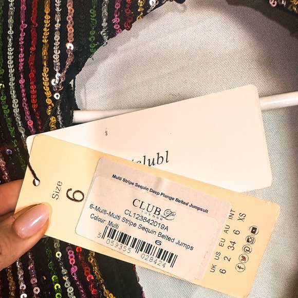 3 FOR $50! 🎁 NWT CLUB L London Multicolor Long Sleeve Sequin Jumpsuit Sz US2 - Picture 3 of 7